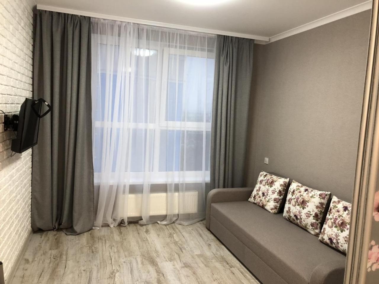 Квартира Парковые Озера Apartment Kiev Ngoại thất bức ảnh